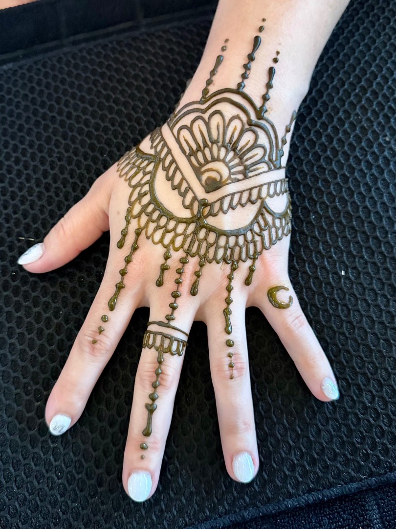 Henna - Painting