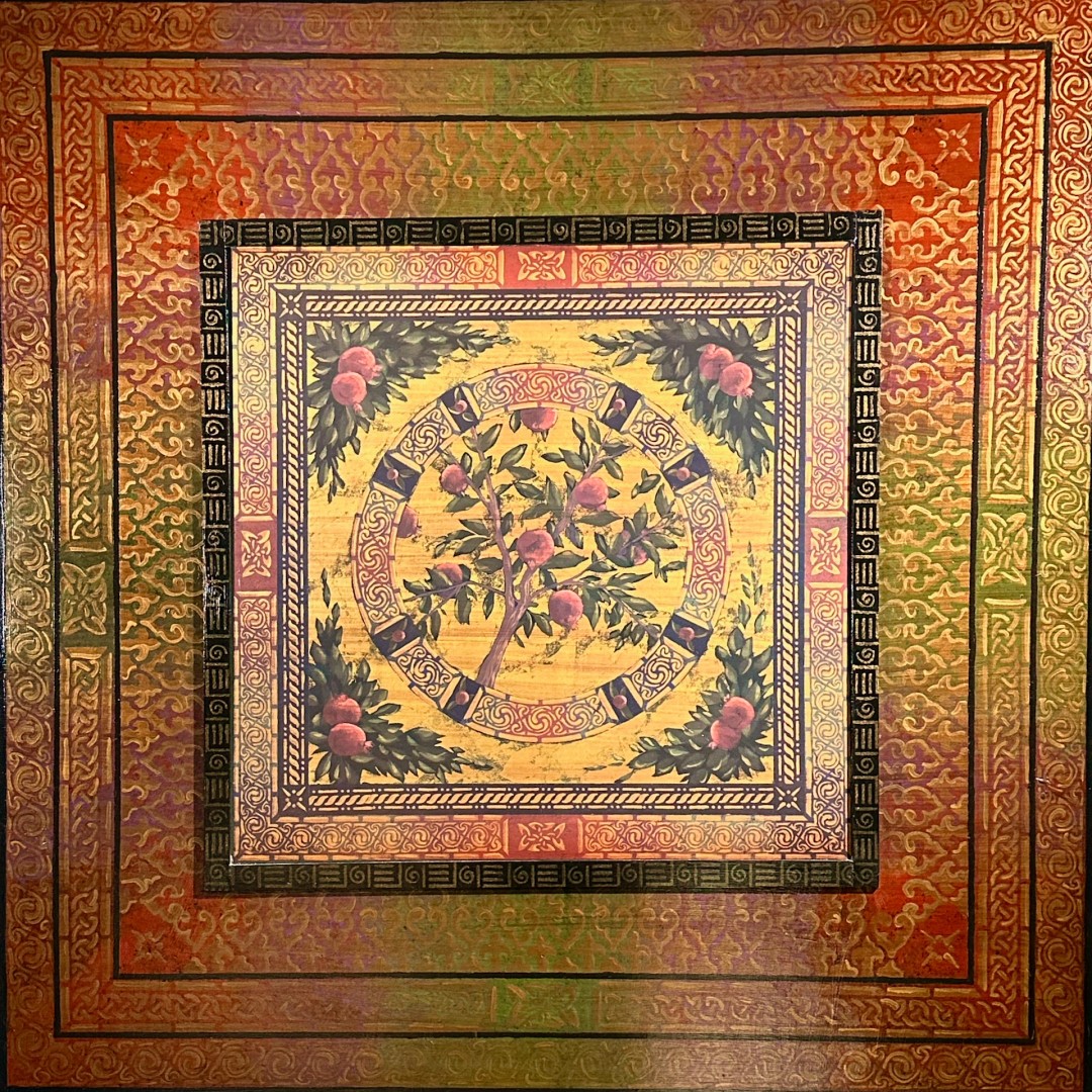 Golden Medallion Luxe - Painting