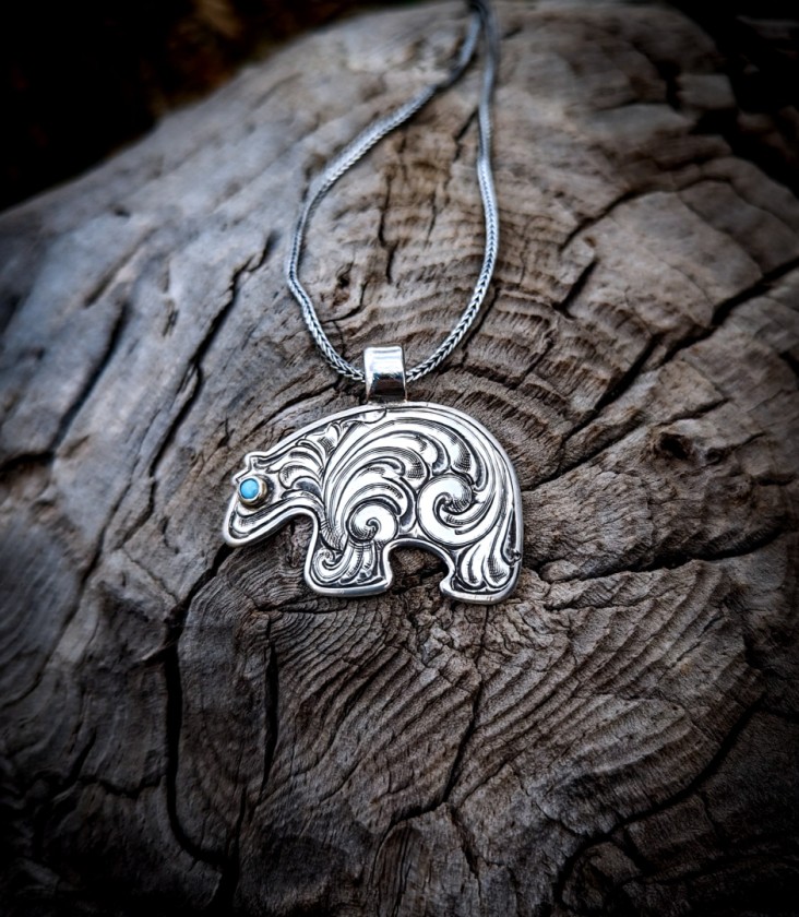 Engraved Zuni Bear Necklace with turquoise