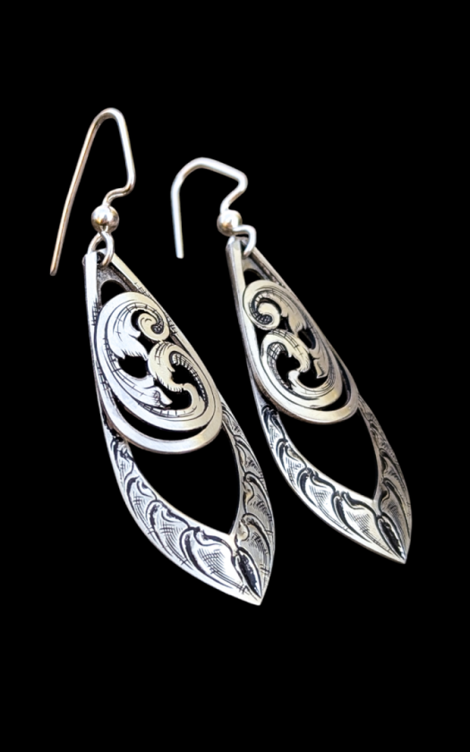 Filigree layered earrings