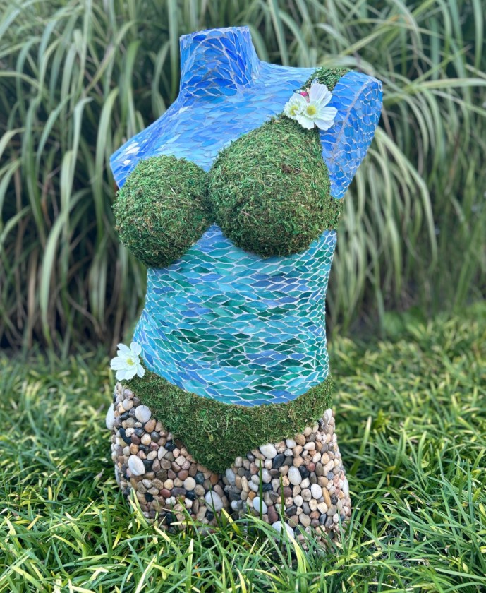Mother Earth, Life