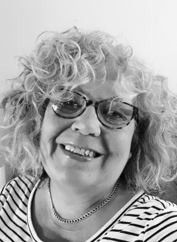 Linda Macmillan user profile